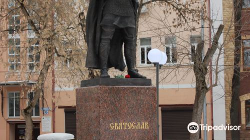 Monument to Prince Svyatoslav