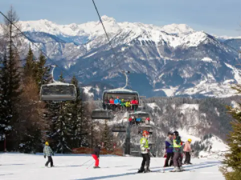 Smučarski center Cerkno