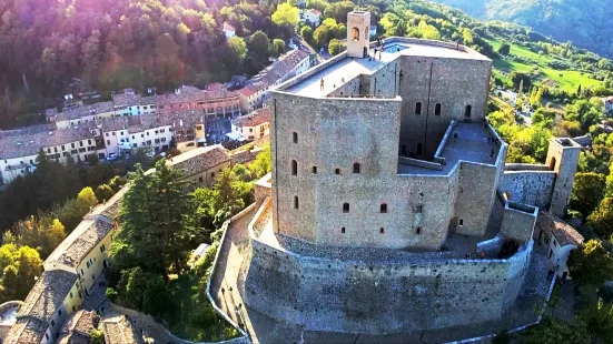 Castello di Montefiore Conca, rocca malatestiana del XIV secolo