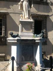 Statua di Santa Margherita