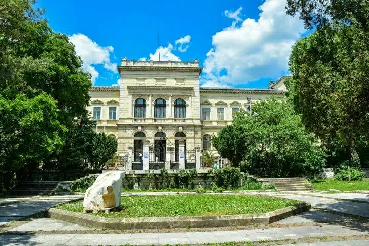 Hotels near Varna Museum of Archaeology