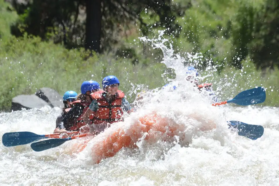 4_Lost Paddle Rafting