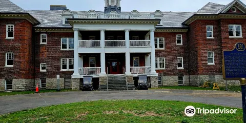 Woodland Cultural Centre