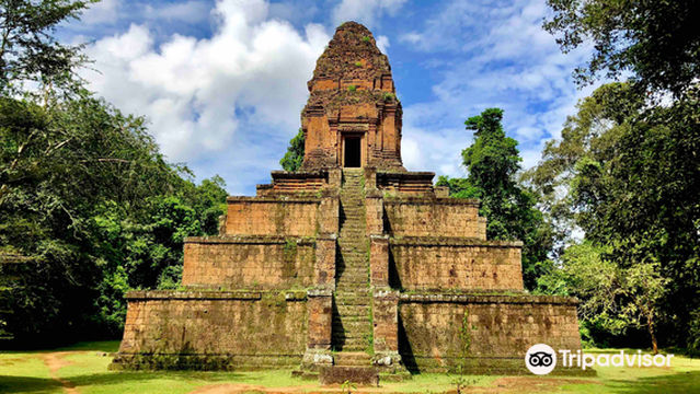 Baksei Chamkrong Temple