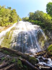 Bridal Veil Falls Waterfall