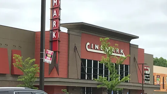 Cinemark North Haven and XD