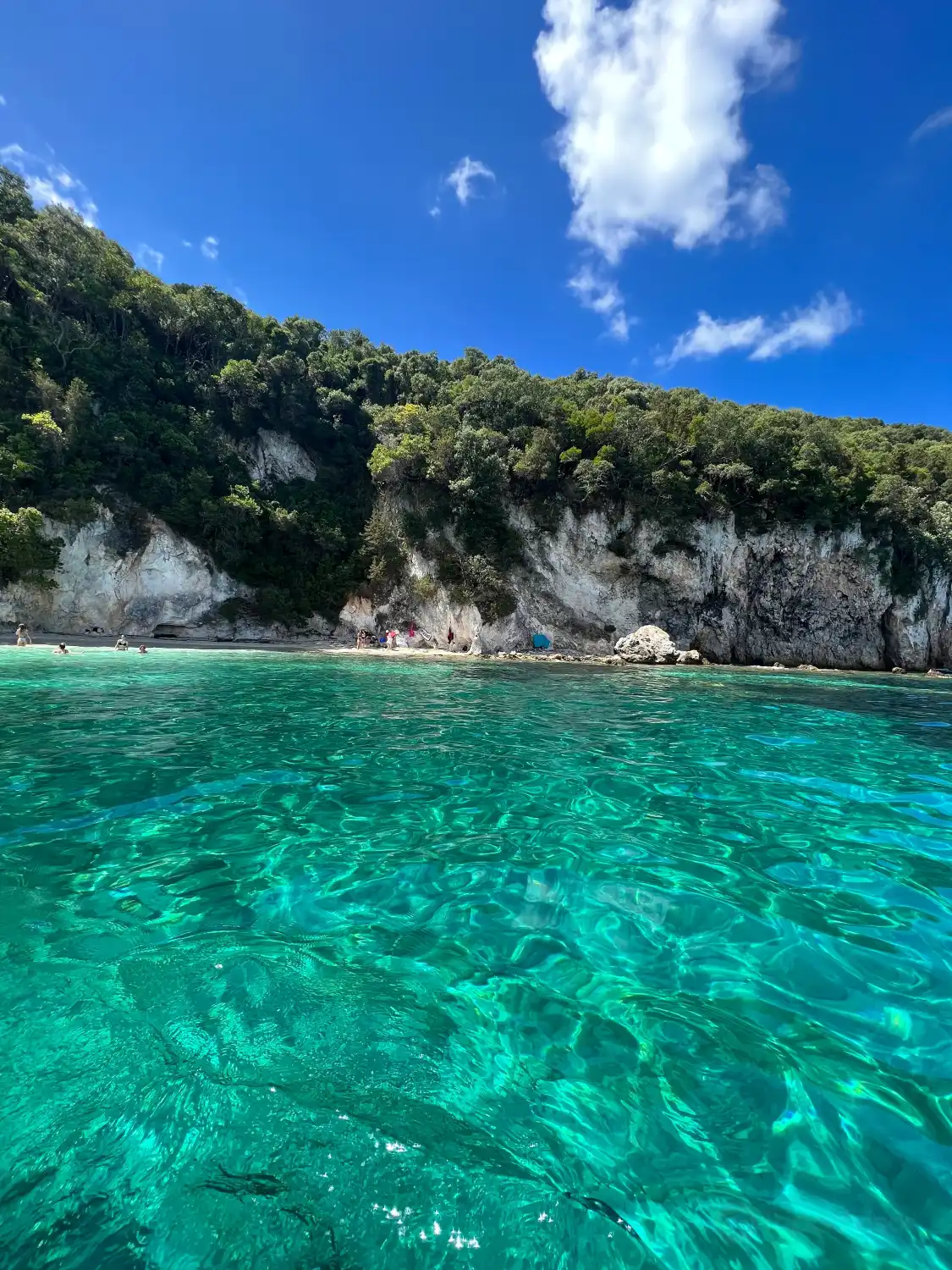 Hotels near Pisina Beach