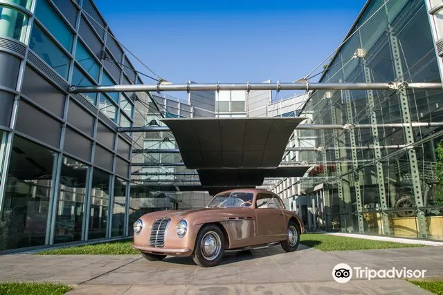 2_Nicolis Museum