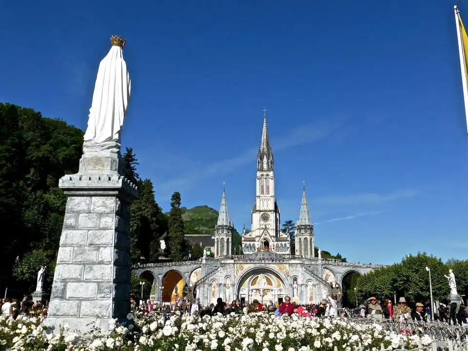 Hotels near Basilica of Our Lady of the Rosary