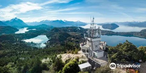 坎帕納里奧山
