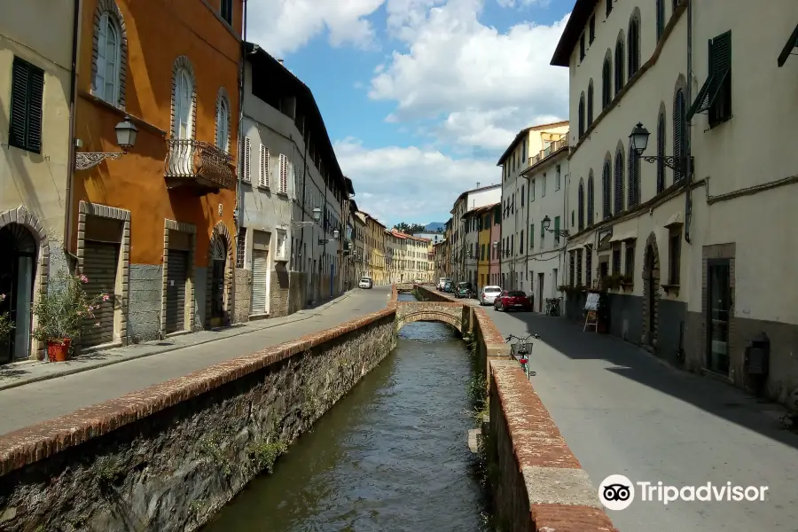 Via del Fosso di Lucca