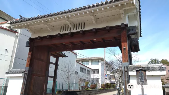三重県立上野高等學校