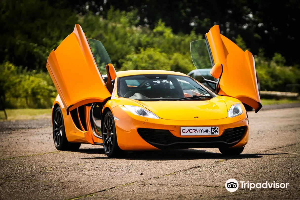 1_Everyman Racing