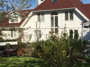 The Doctor's House Inn & Spa