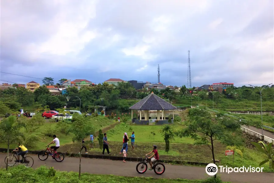 Waduk Universitas Diponegoro