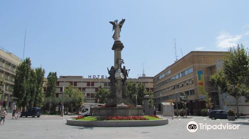 Monumento a Manuel Mila i Fontanals