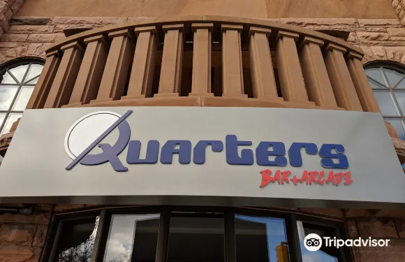 Quarters Bar+Arcade