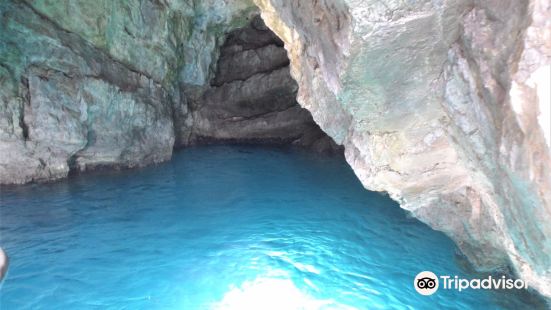 Green Grotta