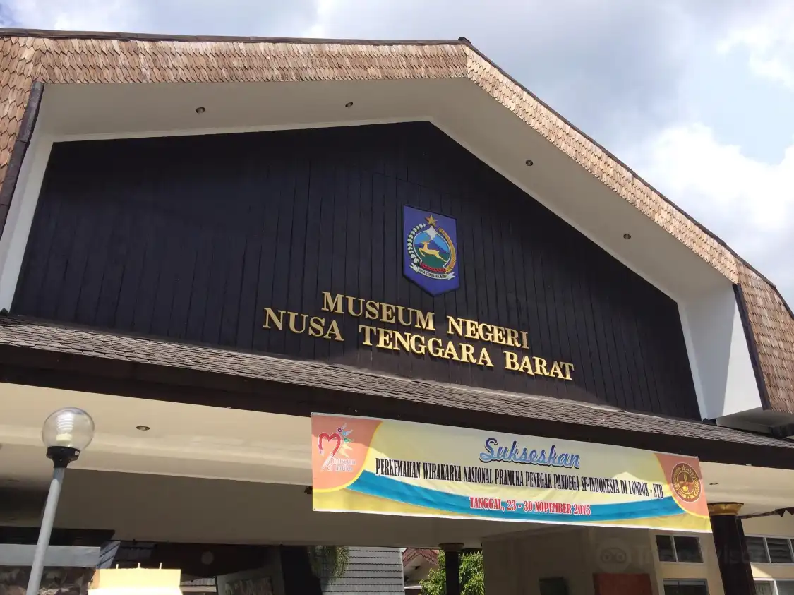 Hotel dekat Museum Negeri Nusa Tenggara Barat