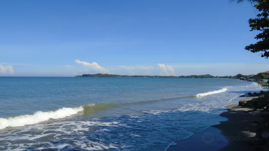 Bauang beach