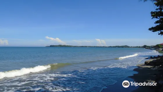 Bauang beach