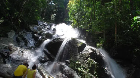 Kanching Rainforest Waterfall