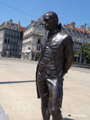 Statue du marquis Jouffroy d'Abbans