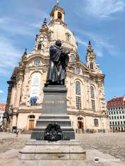 Martin Luther Statue