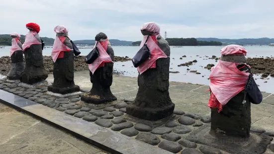 Harahoge Jizo Statues