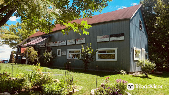 La Grange du Parfumeur . Maison de Parfum