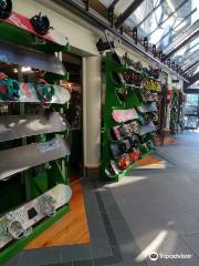 Green Toad Snowboard & Ski Shop