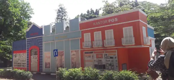 Hotel di Merdeka