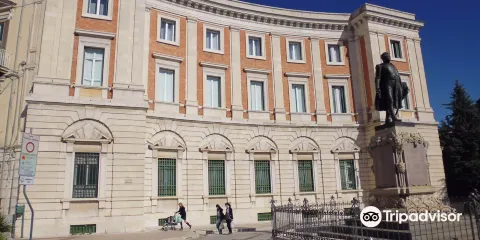 Monumento a Gabriele Pepe