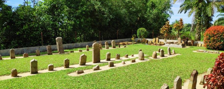 Mahligai Tomb Complex