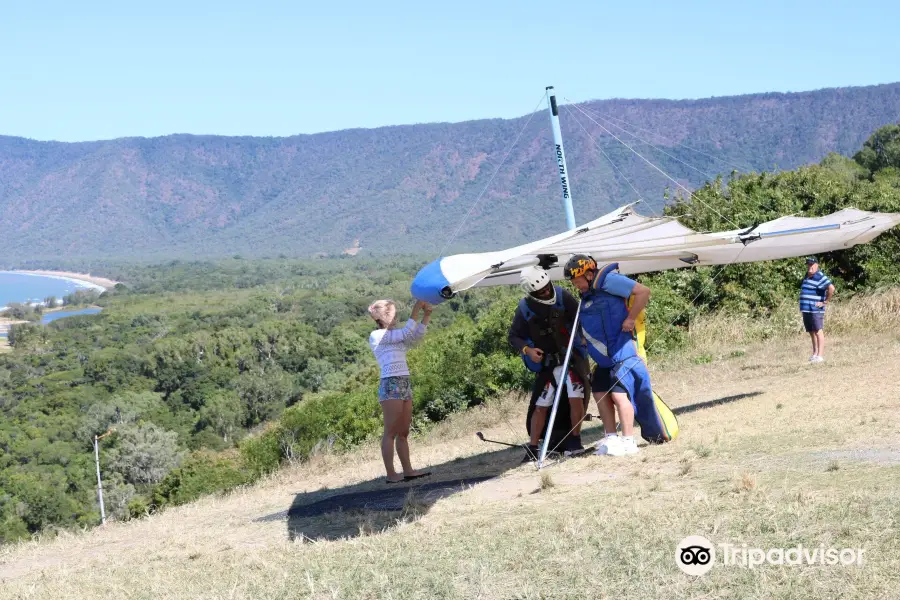 Air Play Hang Gliding