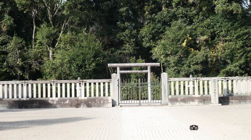 Mausoleum of Emperor Kanmu