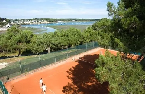 Tennis Club De Quéhan