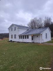 The Haunted Hinsdale / Dandy House