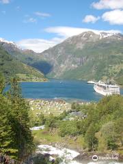 Fossevandring Geiranger