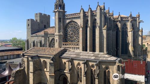 La Cité Médiévale La Cite Medievale