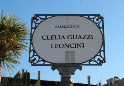 Passeggiata - Clelia Guazzi Leoncini