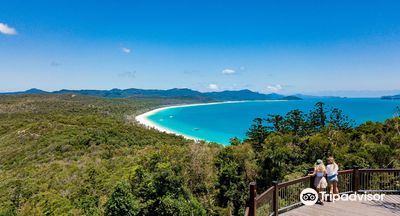 ZigZag Whitsundays Day Tour