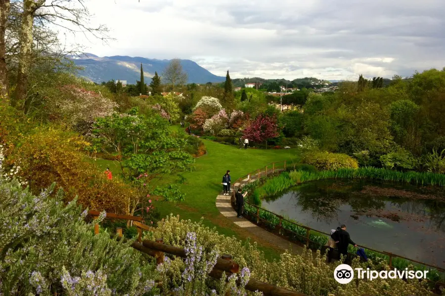 Parco Viatori / Giardino Delle Azalee