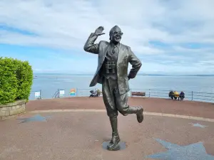 Eric Morecambe Statue