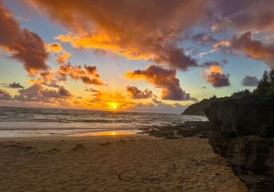 Kahili Quarry Beach