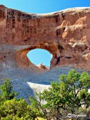 Devils Garden Trailhead