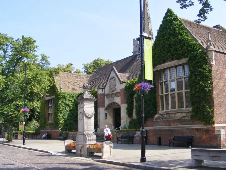 1_Kettering Library