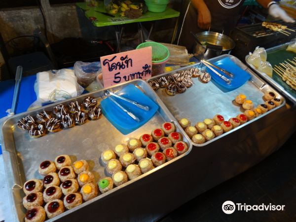 Night market