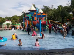 Taman Wisata Pasir Putih