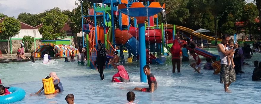 Taman Wisata Pasir Putih